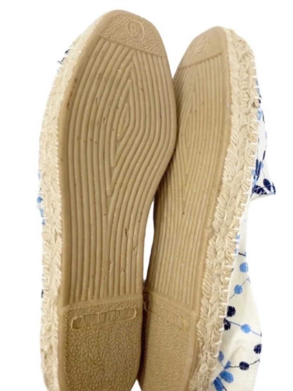 ANDRE ASSOUS floral embroidery cloth slip on espadrilles shoes 9F
